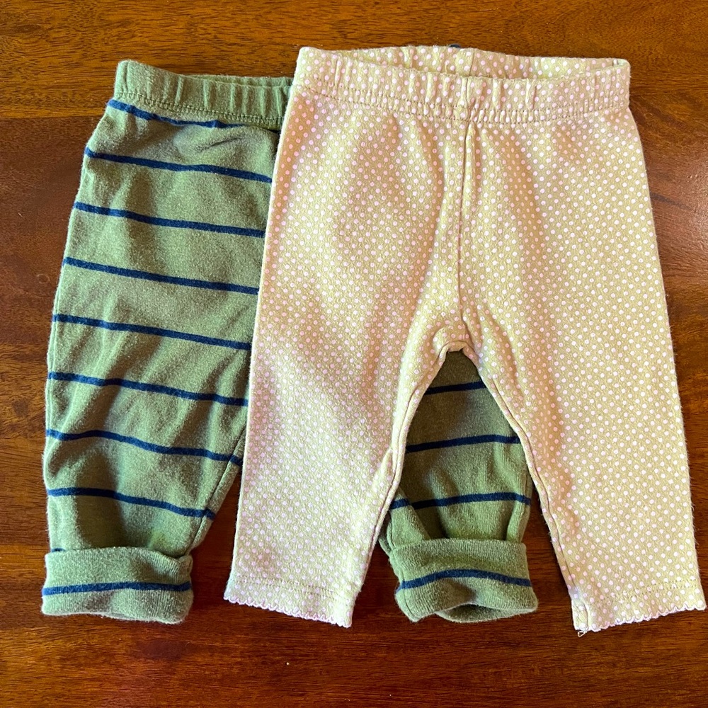 Two parts pairs of Carter’s baby pants, size 0-3 months